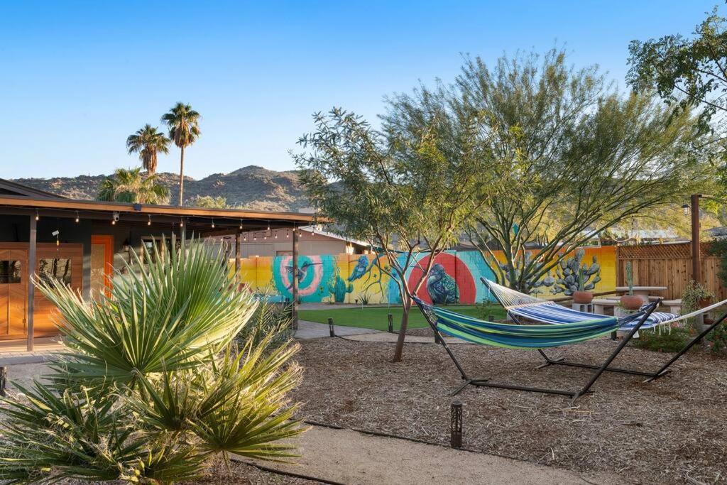 The Hummingbird House, Sauna & Mountain Views! Phoenix Exterior photo